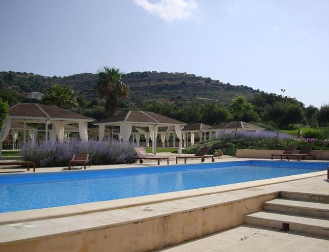 فيلا نوتوفي Agriturismo La Fiumara المظهر الخارجي الصورة